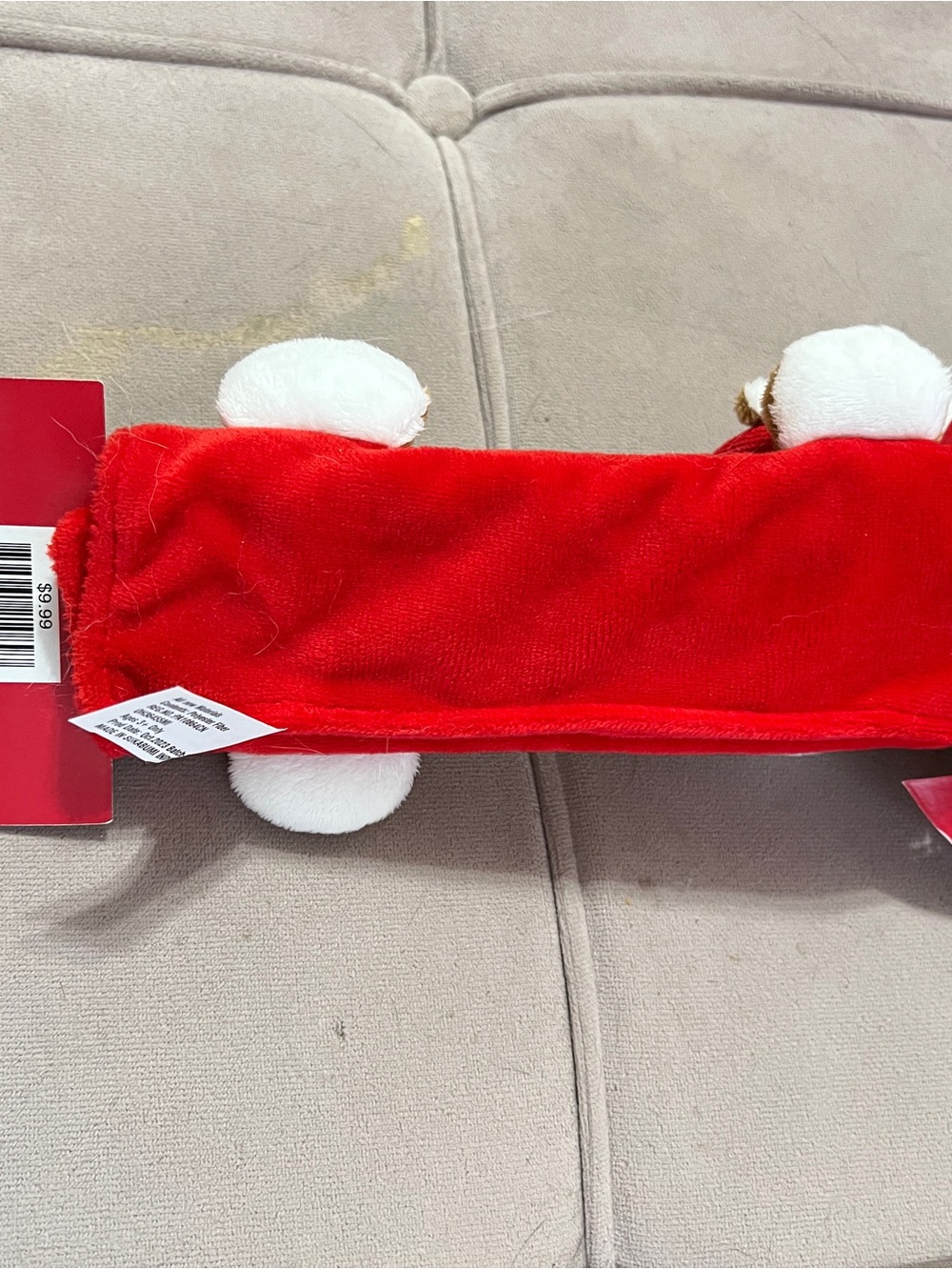 Buc-ee’s seatbelt cover - Picture 2 of 4